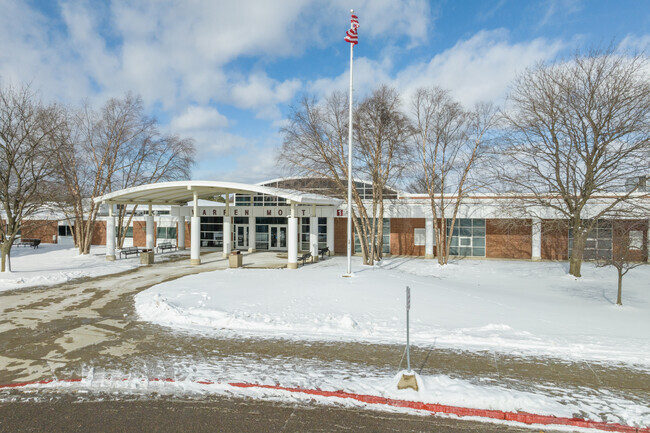 Warren Mott High School, Warren MI Rankings & Reviews - Homes.com