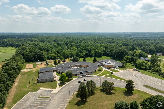 Hartland Round Elementary School provides an excellent education.