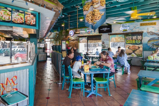 Miches De La Baja is located in West Carson, Harbor City, California.