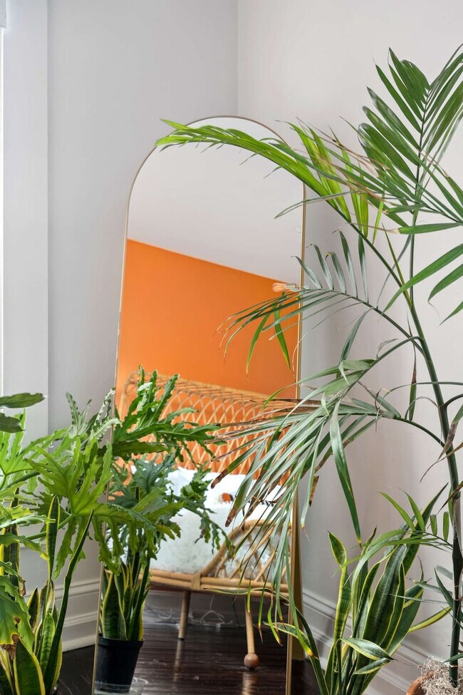 96-98-98 Brickel St unit ID1265604P, Columbus, OH 43215 - photo 7