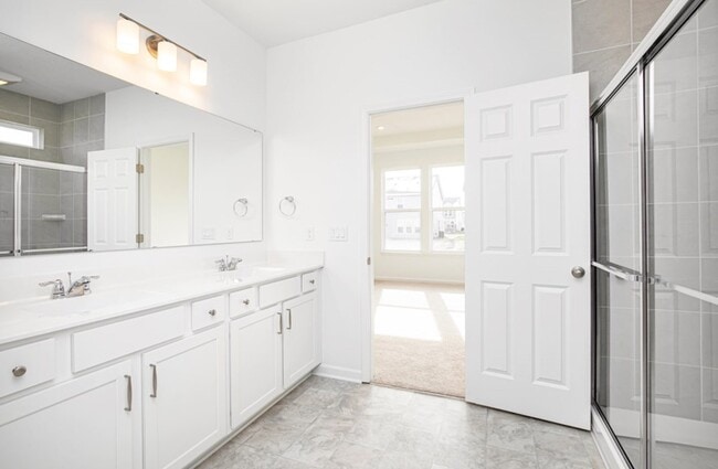 6703 Thresher Pass, McCordsville, IN 46055 - photo 3