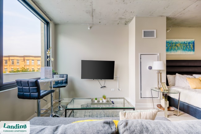 4611 N Broadway St unit 214, Chicago, IL 60640 - photo 3