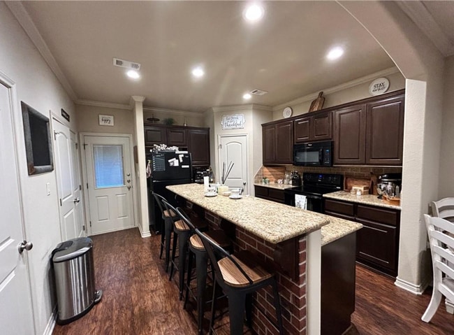 98 Forest Dr Loop, College Station, TX 77840 - photo 5