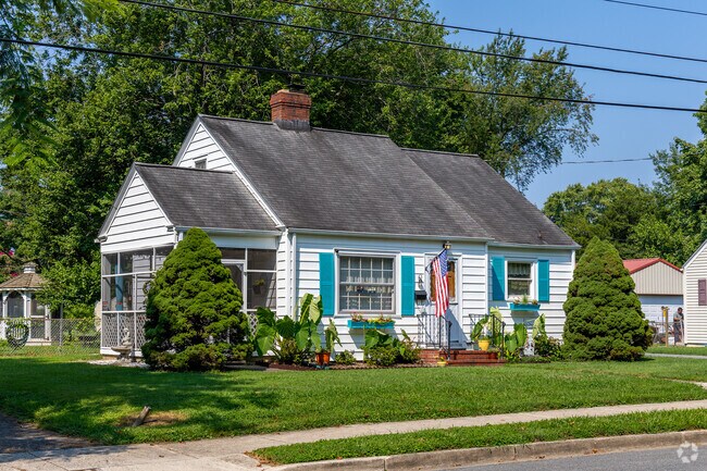 Residents take pride in their home's facades in Edgehill.
