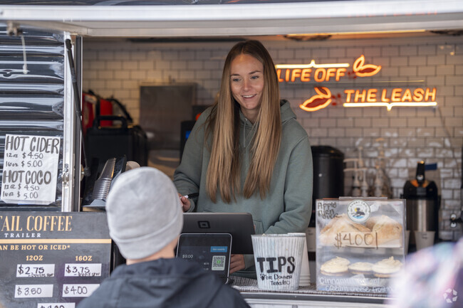 Cold Springs is only 20 minutes from large Reno events like the Farmers Market on Sunday.