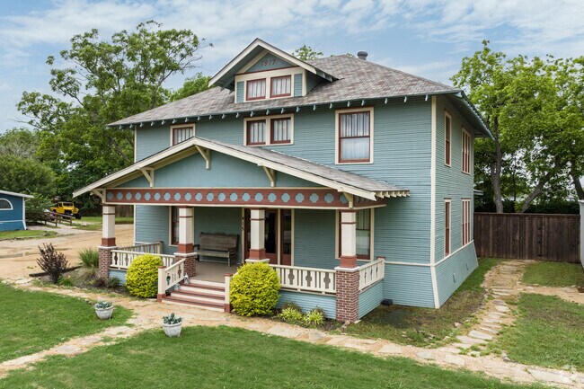 This beautiful historic home was established in 1917 here in Wylie.