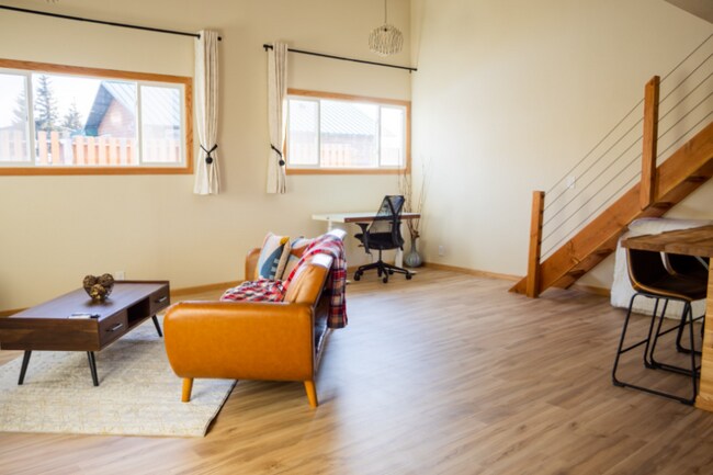 5855 S View Rd unit 4, Laramie, WY 82070 - photo 2