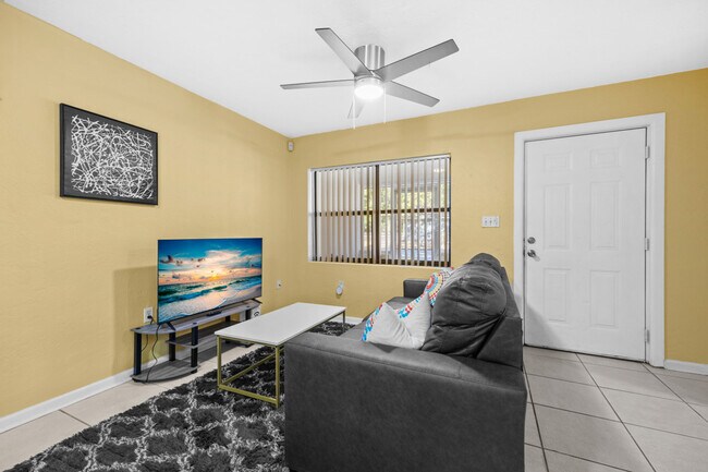 1700 SW 16th Ct unit ID1359109P, Gainesville, FL 32608 - photo 6
