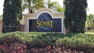 10342 Fox Trail Rd S, Royal Palm Beach, FL 33411