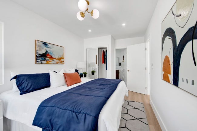 2350 E Poppy St, Long Beach, CA 90805 - photo 7