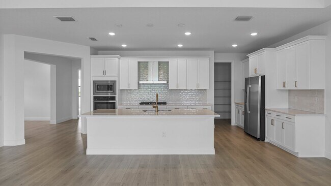 18119 Cresswind Terrace, Bradenton, FL 34211 - photo 3