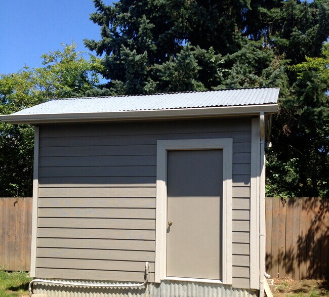 44 N 3rd St, Creswell, OR 97426 - photo 5