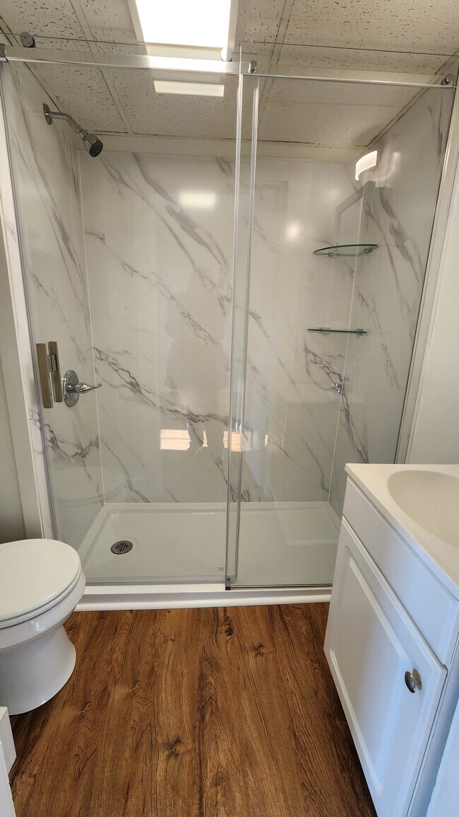 82 Main St unit Apartment 4, Woolwich, ME 04579 - photo 7