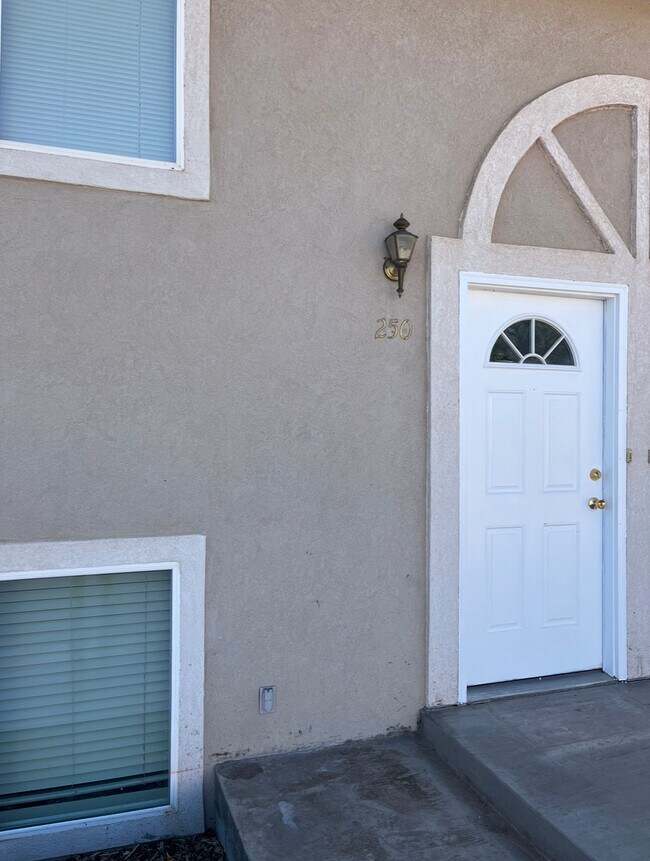 250 E 170 N Unit 252 East 170 North, Richfield, UT 84701