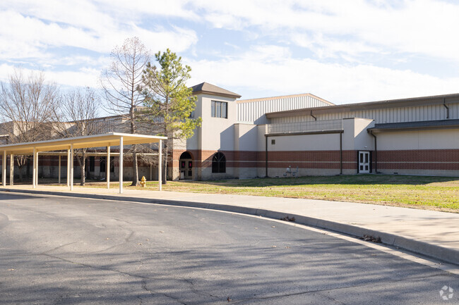 Jenks West Intermediate is a highly rated school with an A on Niche.
