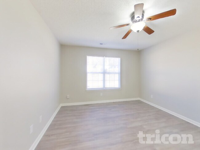 3428 Nevin Brook Rd, Charlotte, NC 28269 - photo 6