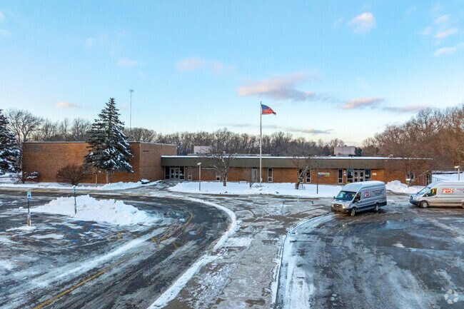 Emma Murphy Elementary School is where students achieve to their full potential.