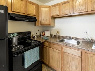 100 Ethan Ct, Wilmington, DE 19804