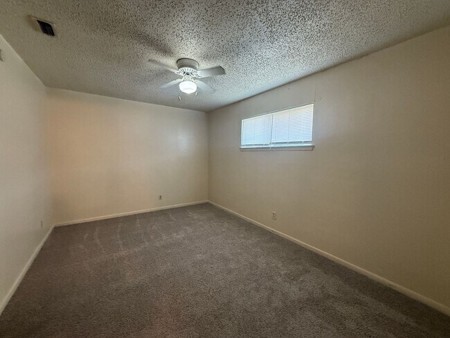 3109 Atkinson Ave unit 219, Killeen, TX 76543 - photo 6