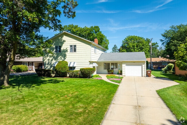 Homes in Halsted Road have large driveways with ample space.