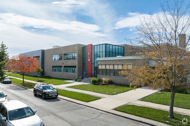 Elm Middle School challenges and encourages children to learn.