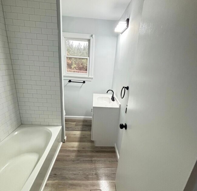 6381 Elevation Rd, Benson, NC 27504 - photo 7