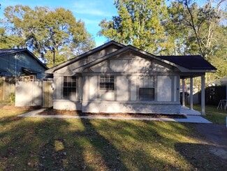 965 Wesley Ave, Mobile, AL 36609