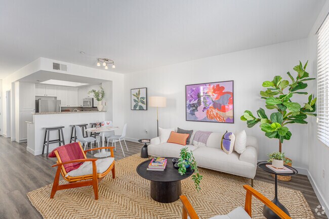 1BR, 1.5BA - 865SF - Living Room