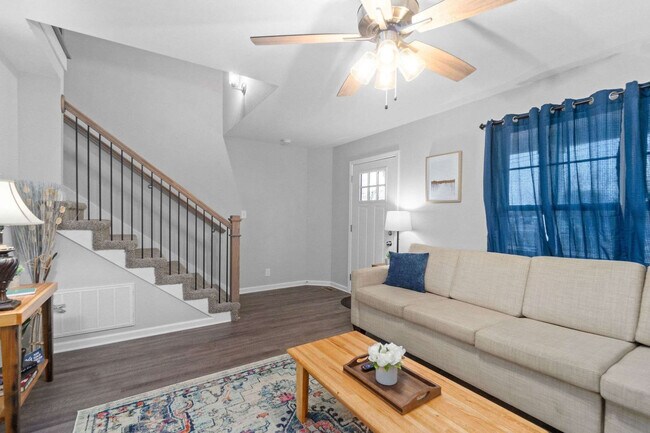 863 Central Ave unit ID1367384P, Clarksville, TN 37040 - photo 4