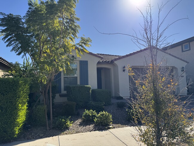 9431 E Static Ave, Mesa, AZ 85212 - photo 2