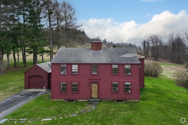 Traditional homes are popular and found nestled in the countryside of Harvard.