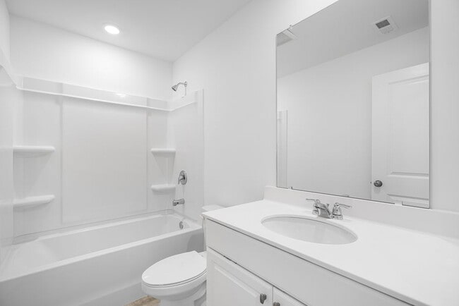 230 Groveton Ct, Euharlee, GA 30145 - photo 7