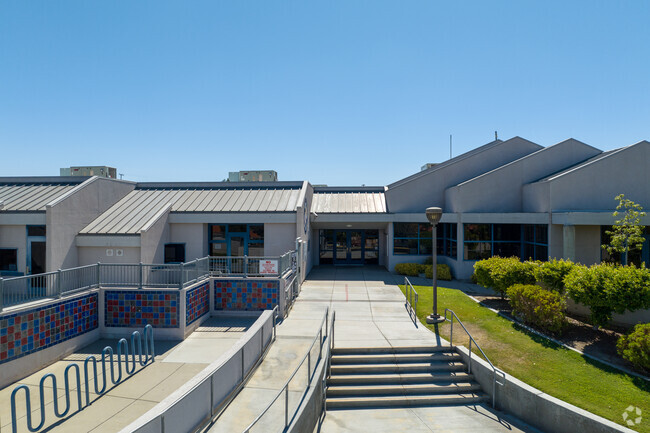 Nicolas Valley Elementary School serves students in the Winchester-Silverhawk neighborhood.