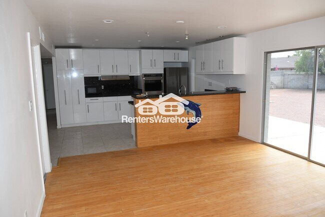 2111 E Oxford Dr, Tempe, AZ 85283 - photo 4