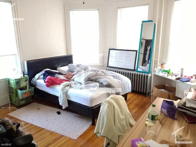 21 Euston St unit 1, Brookline, MA 02446 - photo 5