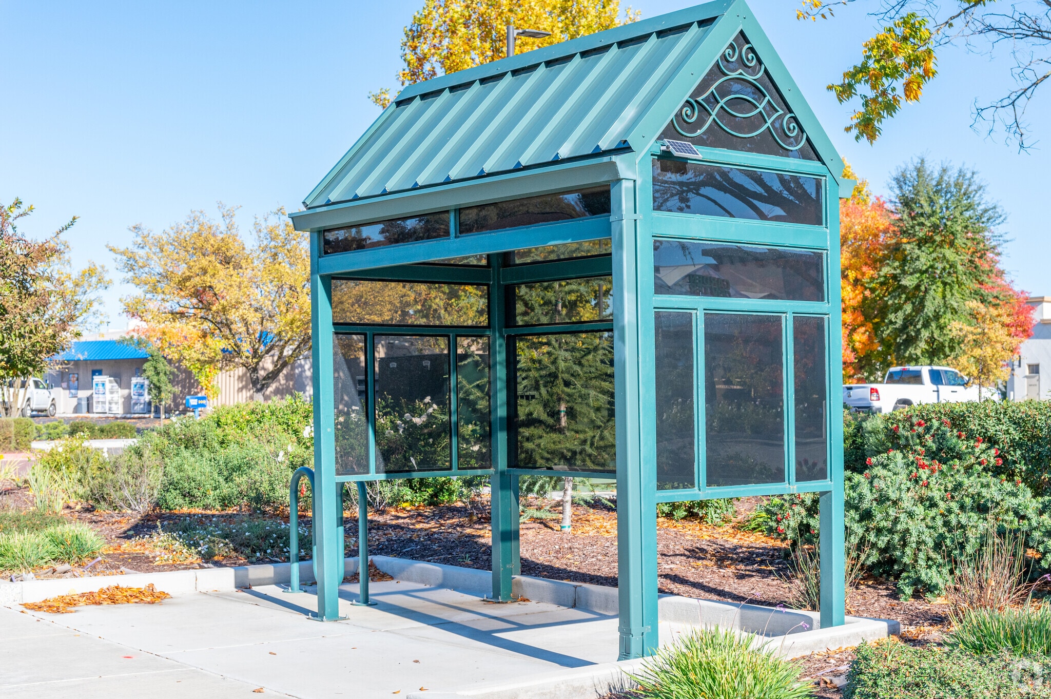 There is convenient bus service available in Rancho Murieta.