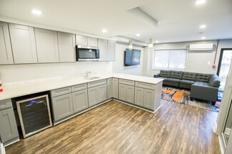 4545 Wheeler Rd, Oxon Hill, MD 20745