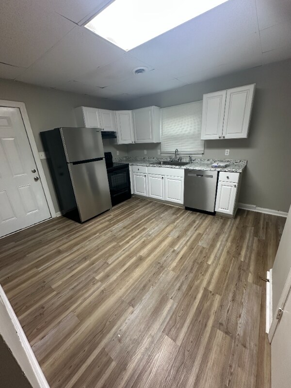 219 W Flower St unit B2, Pulaski, TN 38478 - photo 3