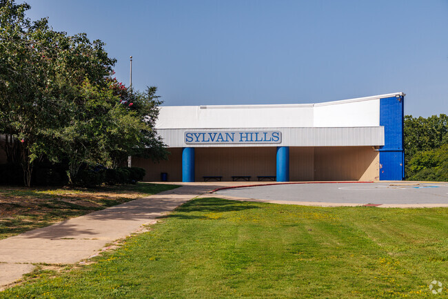 Sylvan Hills Middle School is part of the Pulaski County Special School District.