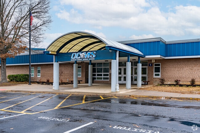 Oldham County Middle School serves 726 students in grades 6-8.