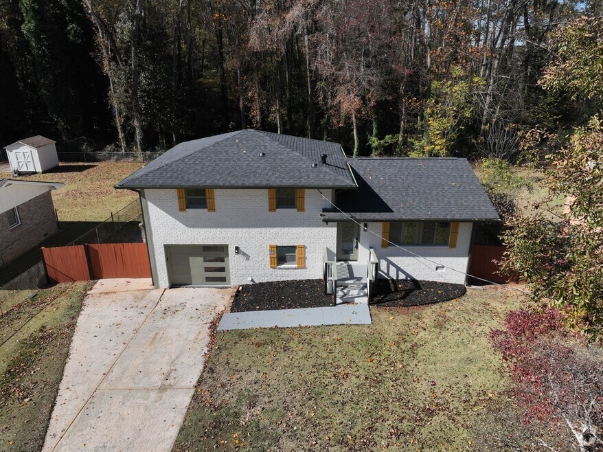 3991 Lindsey Dr unit 1, Decatur, GA 30035 - photo 2