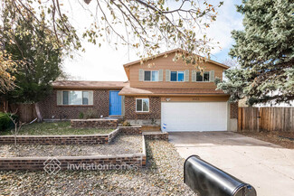 2853 S Bahama St, Aurora, CO 80013