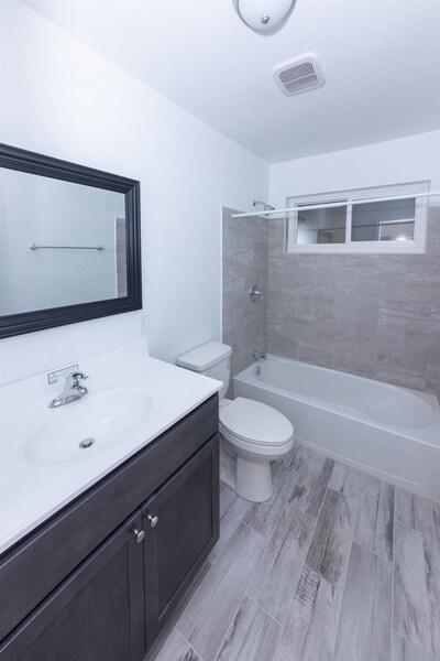 Wedgewood Gardens, Eatontown, NJ 07724 - photo 3