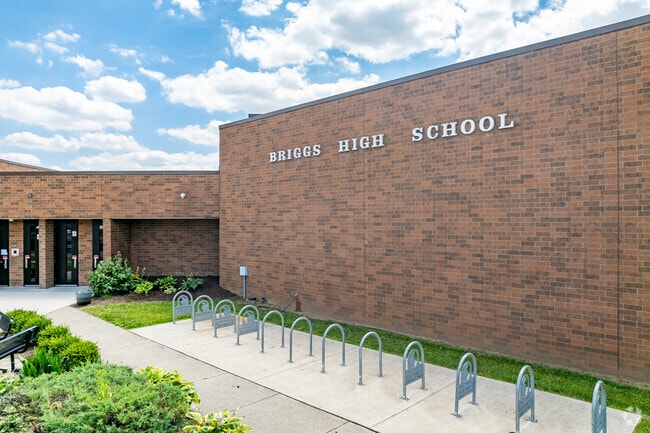Briggs High School