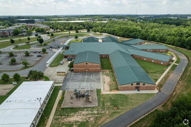 Berry Shoals Intermediate School is a premier school in the Duncan area.