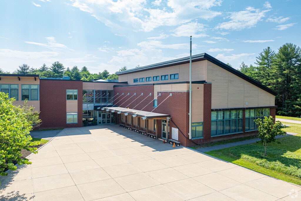 Chickering Elementary School provides public school education for students in Dover.