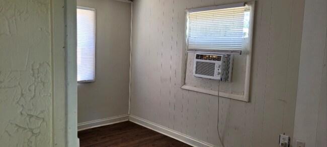 205-437 Holt Ave, Warner Robins, GA 31088 - photo 3