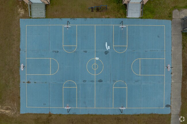 Coppergate Elementary School offers students outdoor basketball courts.