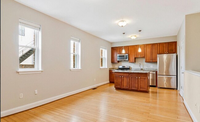 3318 Sherman Ave NW, Washington, DC 20010 - photo 5