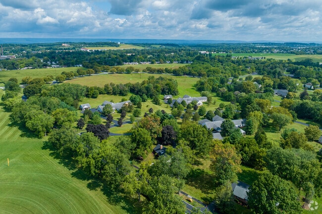 Palmdale is a quiet and peaceful neighborhood.
